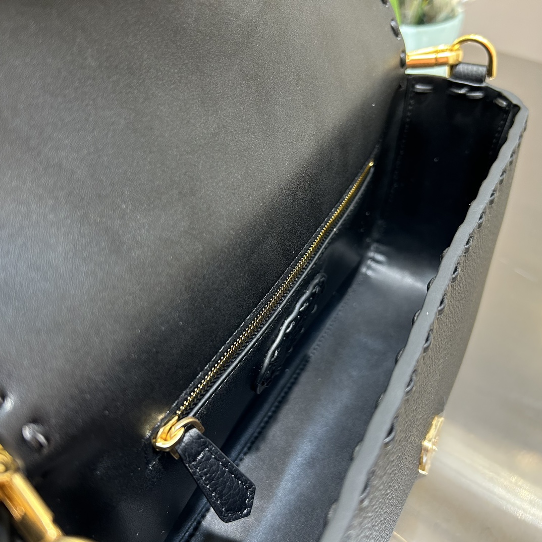 Fendi Satchel Bags